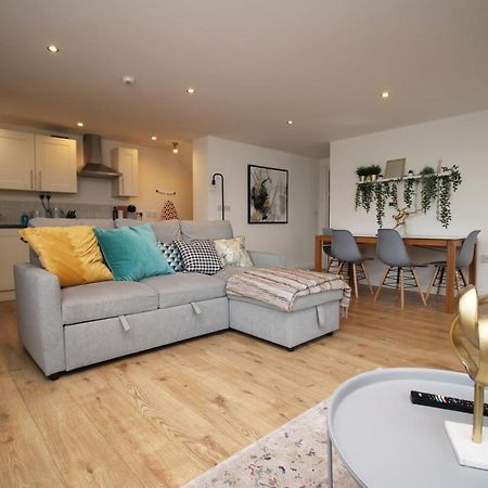 Flat 1 Batheaston By Mia Living Stylish 1 Bedroom Property With Free Parking エクステリア 写真