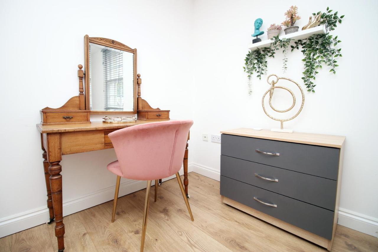 Flat 1 Batheaston By Mia Living Stylish 1 Bedroom Property With Free Parking エクステリア 写真