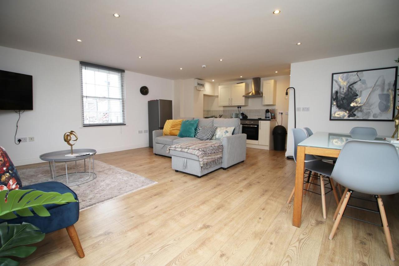 Flat 1 Batheaston By Mia Living Stylish 1 Bedroom Property With Free Parking エクステリア 写真